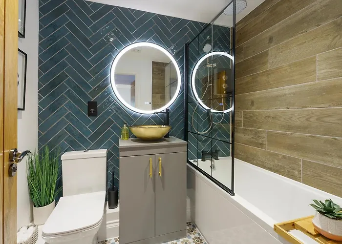 Evergreen - 2 Bed Luxury By Mint Daire